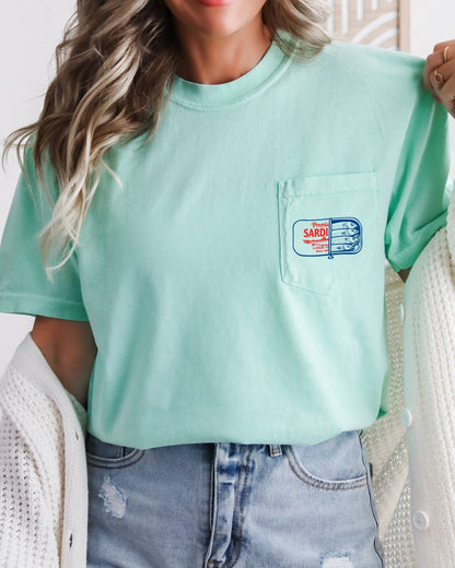 Sardines & Salmon Fish Comfort Colors Pocket T-Shirt – Lake Beach Nature Camping Hiking Graphic Tee