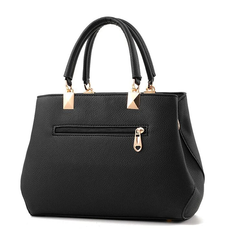 Flower Pendant Crossbody Handbag