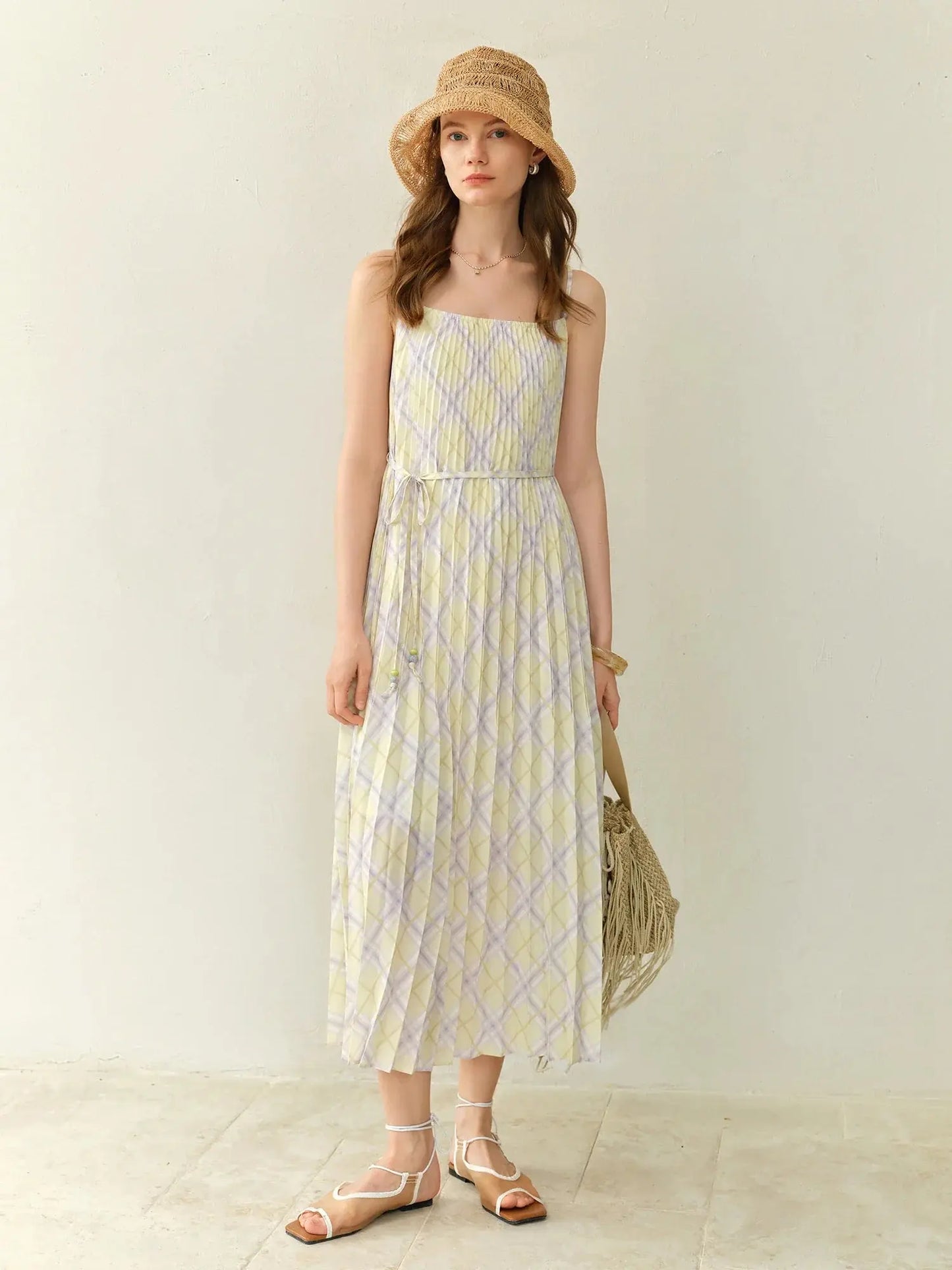 Plus-Size Rhombus Check Strappy Dress