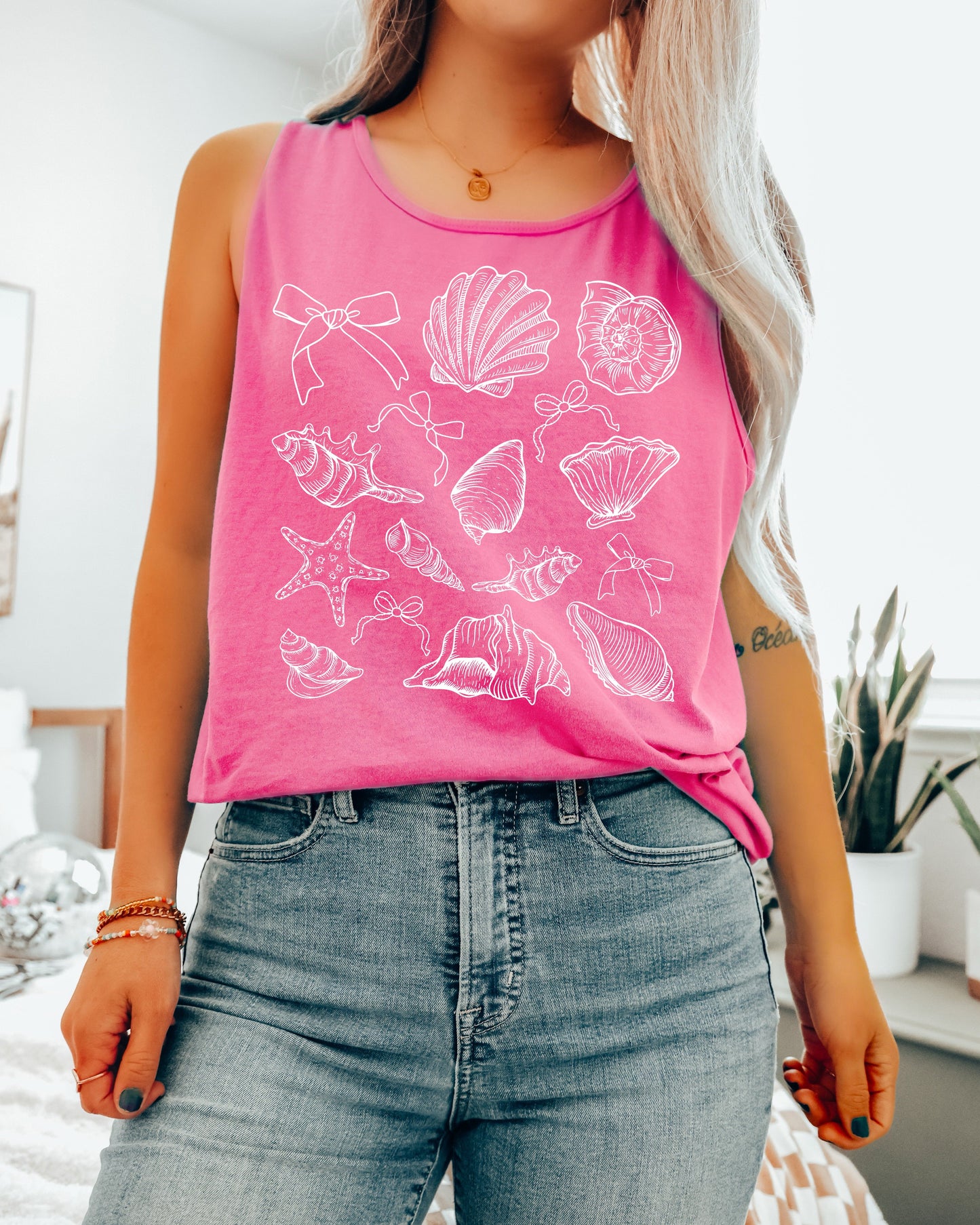 Seashell Lake Beach Comfort Colors Tank Top – Mountain Hiking Camping Vacation Nature Graphic