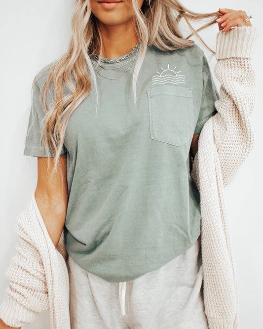 Sun & Wave Lake Beach Comfort Colors Pocket T-Shirt – Nature Camping Plant Graphic Tee