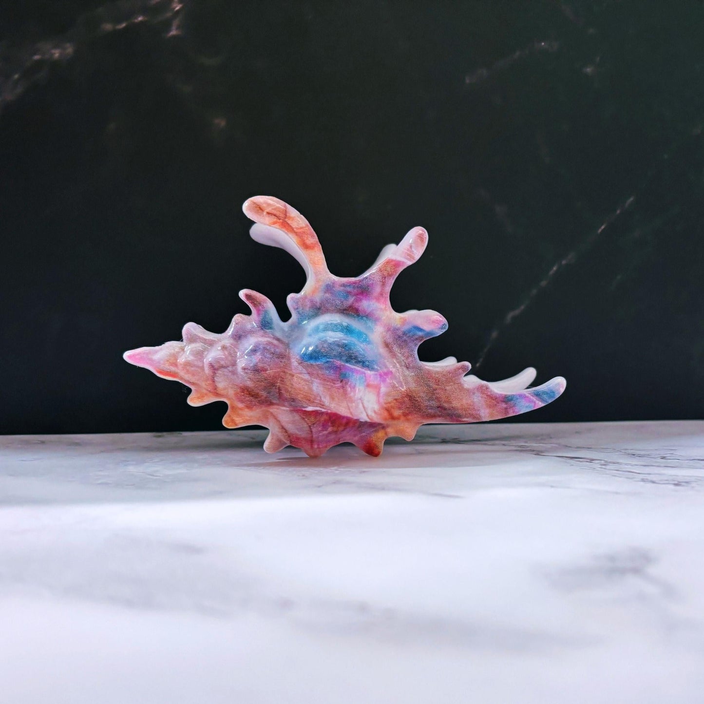Velvet Claws Realistic Conch Shell Hair Claw in Mermaid Colors