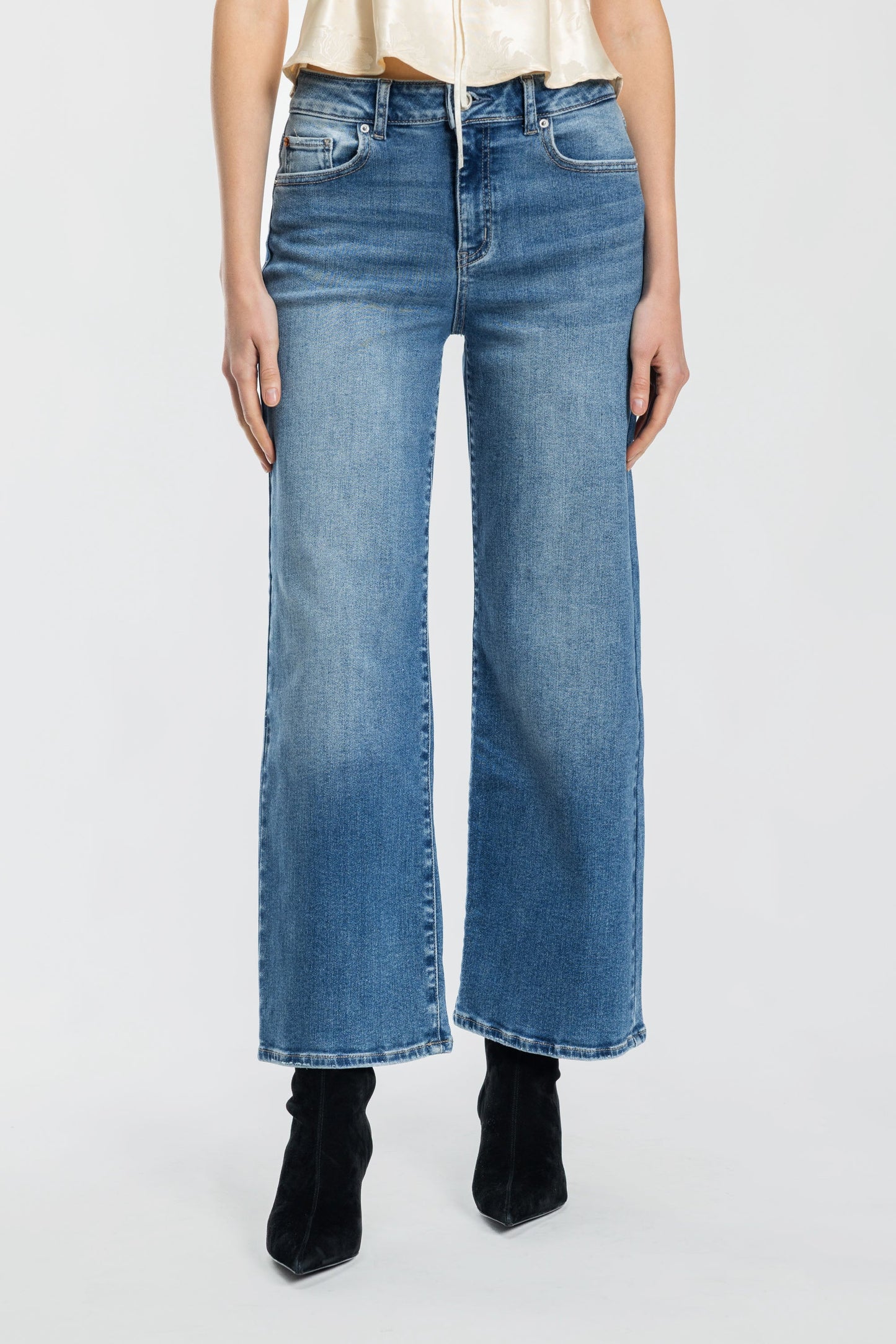 High Rise Crop Wide Leg Jeans