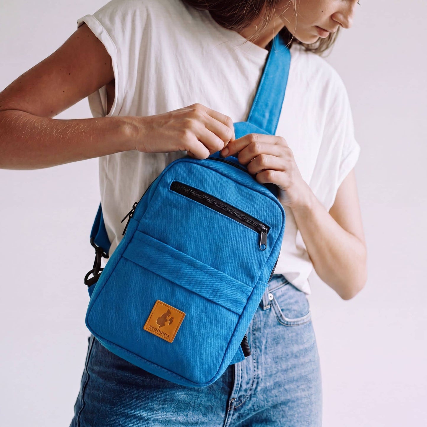 Large Canvas Crossbody Sling Bag for Men & Women | Umoja