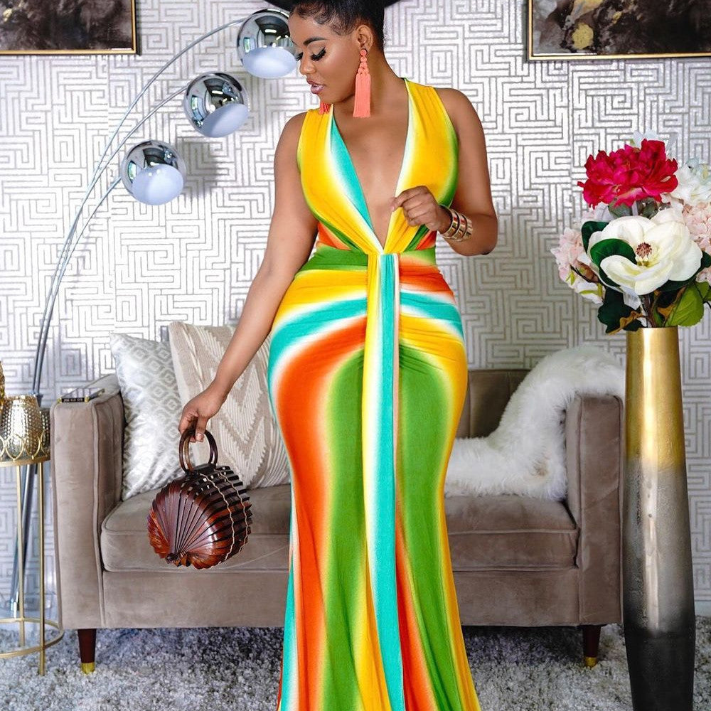 Fashion Sexy Digital Printed V-neck Women's Dress See size chart under “more details”