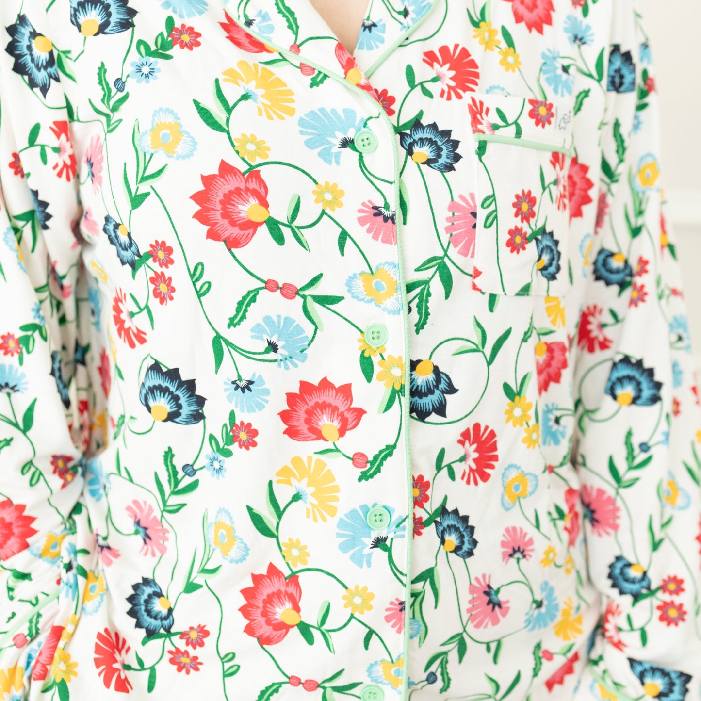 Adult Long Sleeve Button-Down Top – Zahra