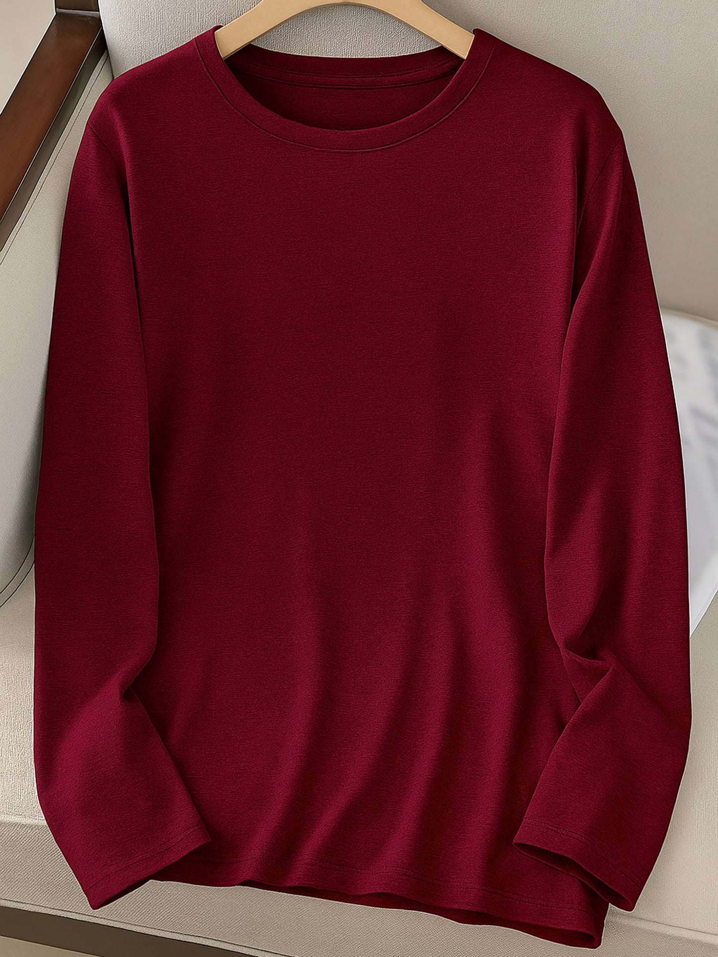 Women's Breathable Soft Stretch Round Neck Long Sleeve T-Shirt -