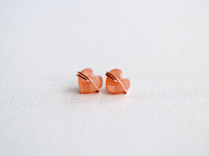 Heart Studs - Peach Moonstone