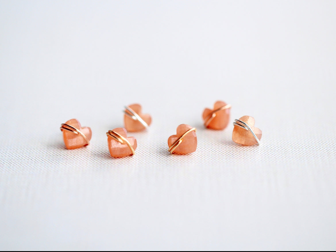 Heart Studs - Peach Moonstone