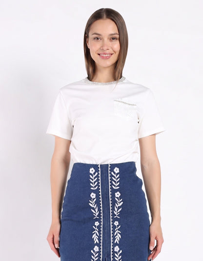 Round Neck Lace & Pocket T-Shirt