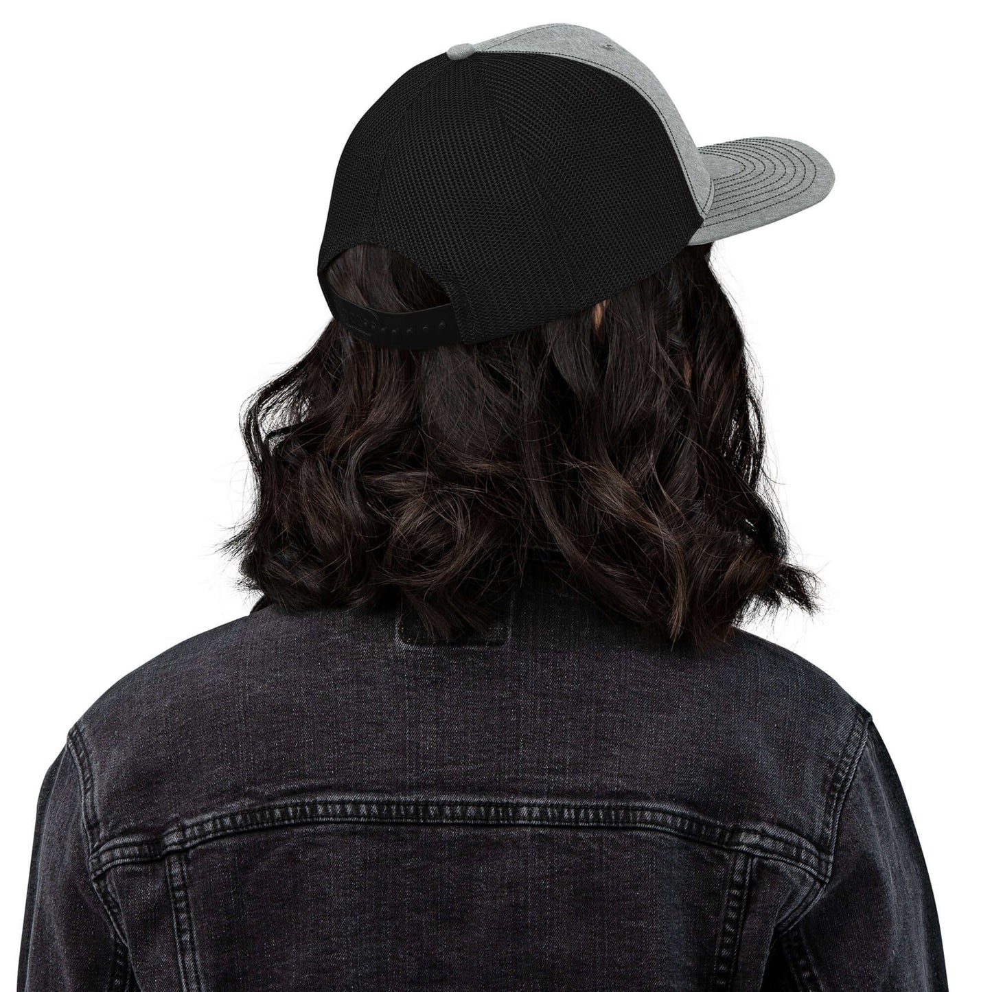 Trucker Hat By Vellmara
